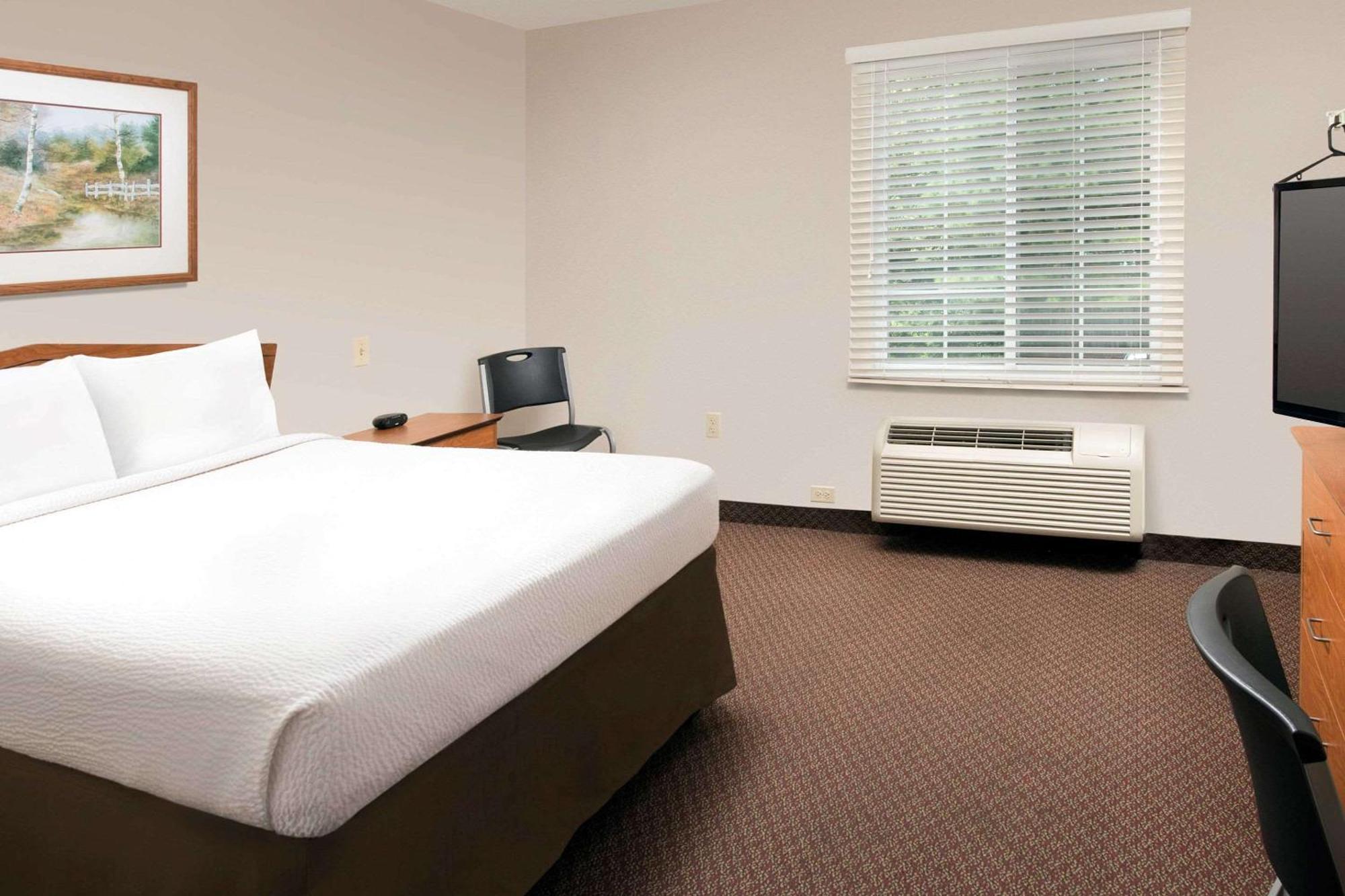 Woodspring Suites Savannah Garden City Eksteriør bilde