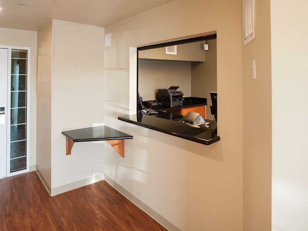 Woodspring Suites Savannah Garden City Interiør bilde
